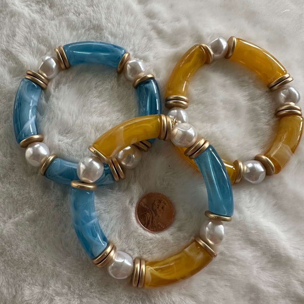 PLUNDER bracelets